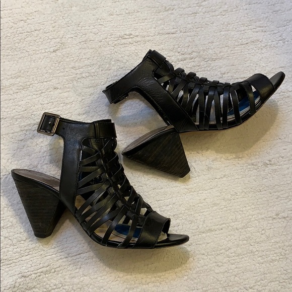 Vince Camuto Shoes - Vince Camuto Sandals